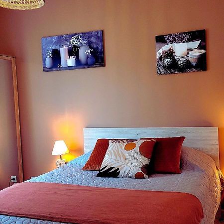 Vivre Benaise Chambre D'Hotes Chaunac Bagian luar foto
